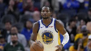 很稳健！库明加上半场7投3中&6罚5中砍下11分6篮板2助攻